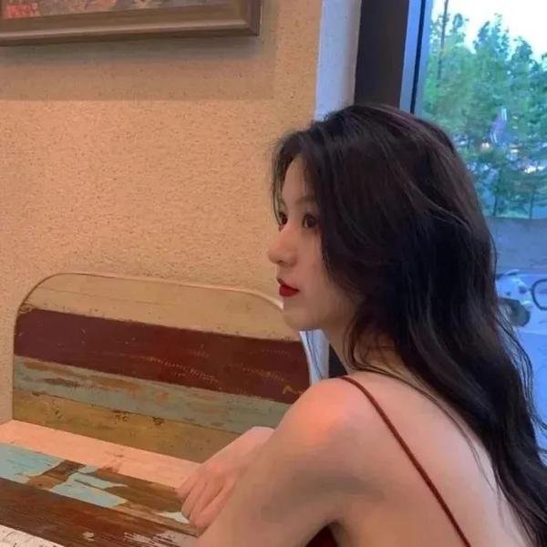 蚁人与黄蜂女：量子狂热